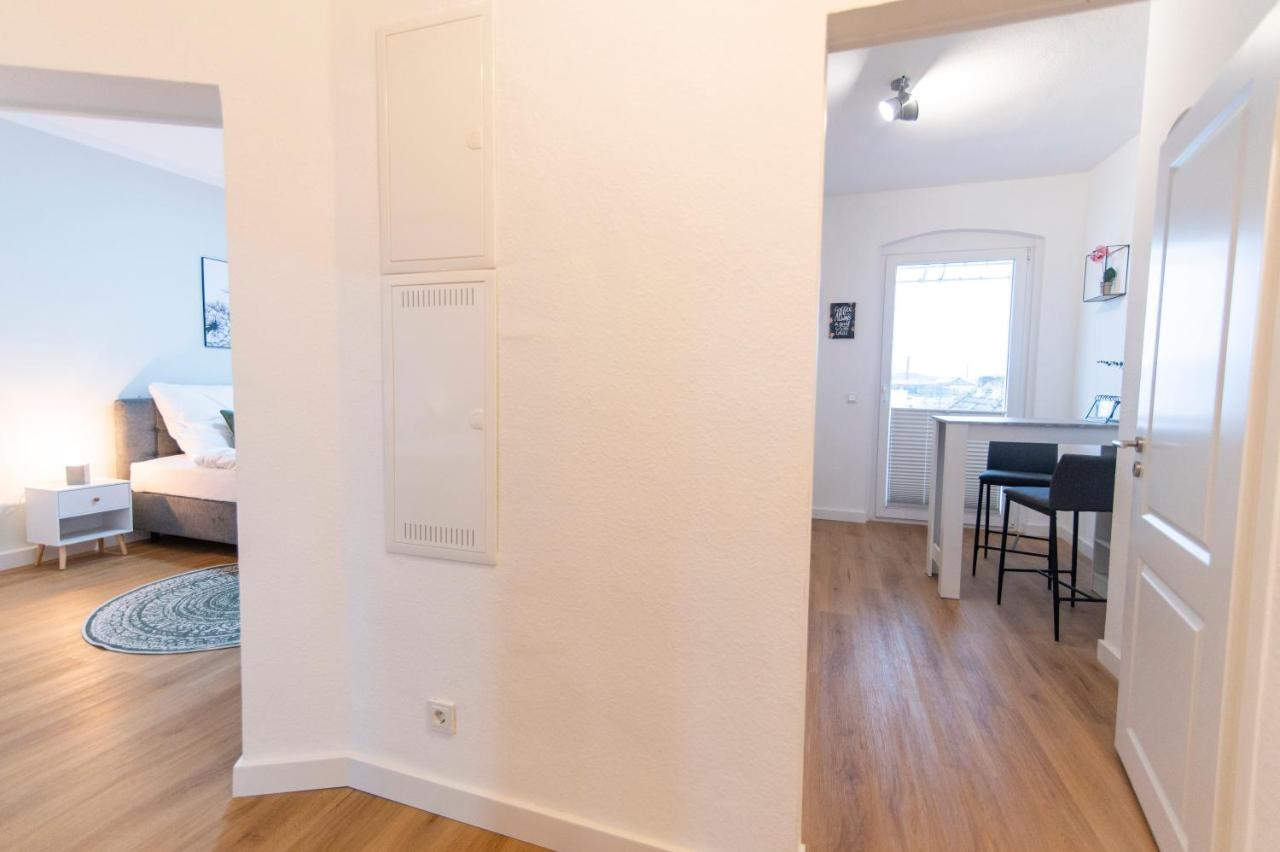 Peter Apartments - Wohnung 90Qm, 3 Schlafzimmer, Kueche, Wohnzimmer, Balkon, Netflix Fulda Ngoại thất bức ảnh